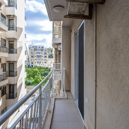 St Julians - Balluta 2 Bedroom Apartment Saint Julian's 外观 照片